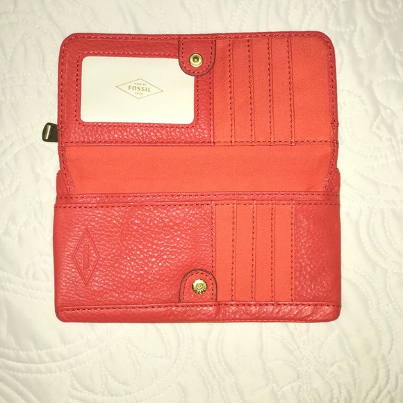 Fossil Wallet - Picture 3 of 5